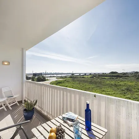 Ocean Breeze * Sao Pedro (Algarve)