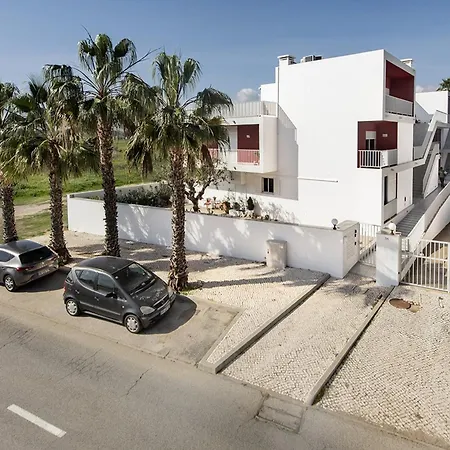 Ocean Breeze * Sao Pedro (Algarve)